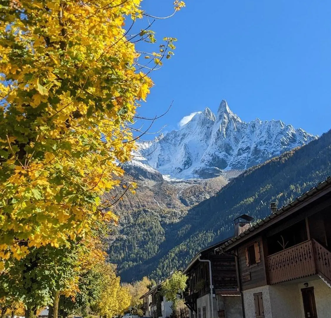 Apartamento Bright, Warm 2Br 2Min To Gondola, Private Garden Chamonix Mont Blanc